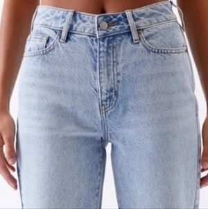 PacSun Mom Jean Light Wash